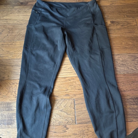 Patagonia Pants - Patagonia Black Athletic Leggings